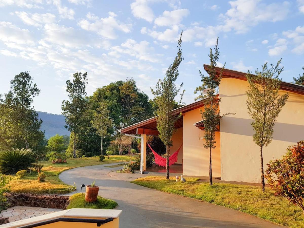 Pousada Fazenda Peroba Rosa Pedregulho Exterior photo